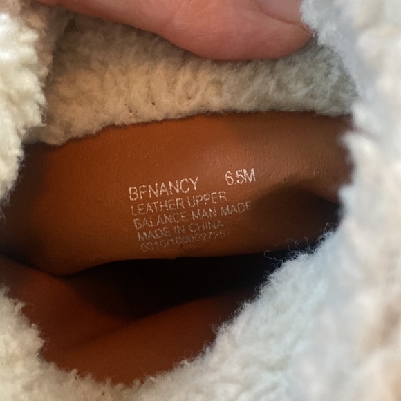 Tan booties - Picture 4 of 4